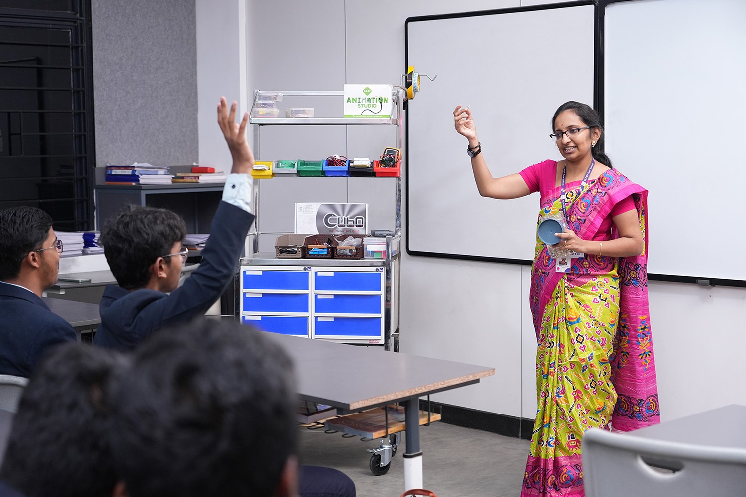 Vadiva Core Team Mentors guiding students